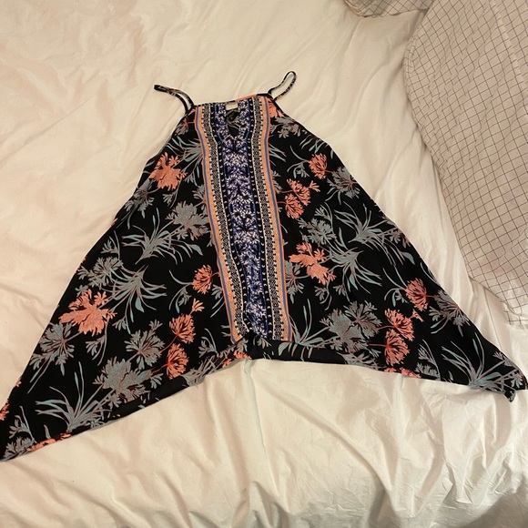 Express sleeveless floral top - Picture 4 of 4